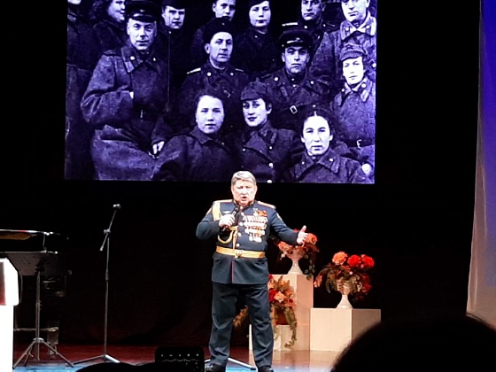 Александр Явдошенко концерт  "50 лет на сцене"